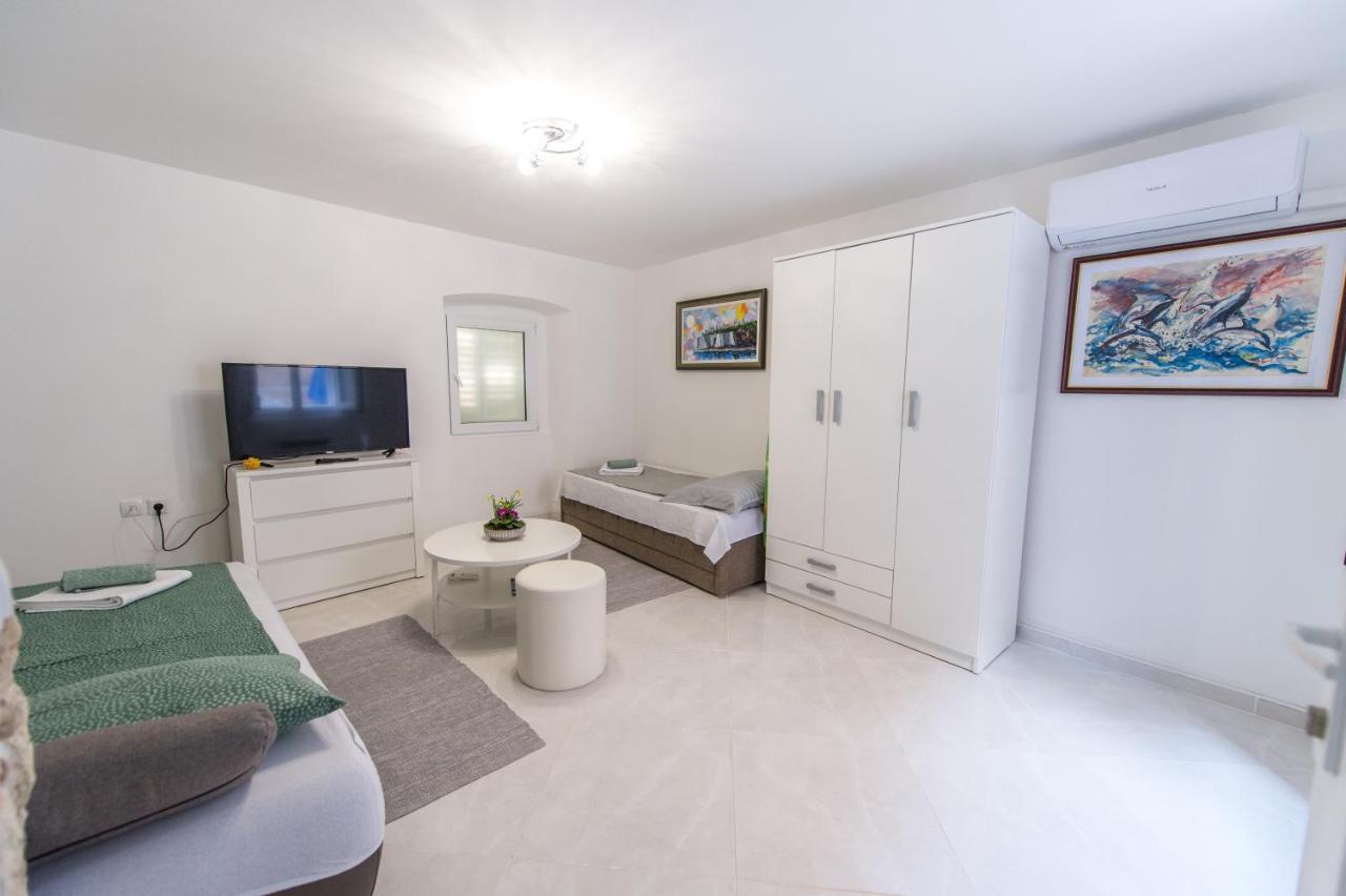 Apartament La Casa Di Pietra Krk Zewnętrze zdjęcie