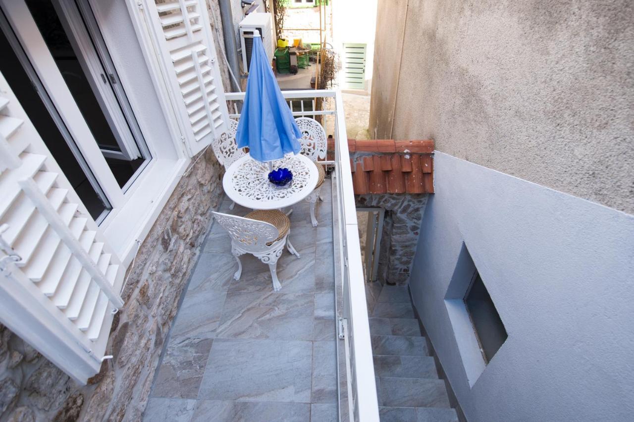 Apartament La Casa Di Pietra Krk Zewnętrze zdjęcie